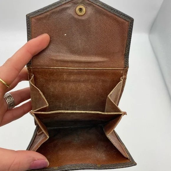 Louis Vuitton Vintage Compact Wallet